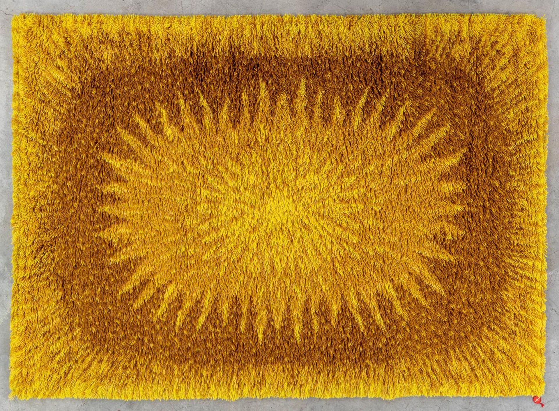 Bergoss, a mid-century carpet made of wool. Circa 1970. (L:140 x W:196 cm) - Image 8 of 8