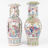 A collection of 2 Chinese vases, Famille rose. 19th/20th C. (H:65 cm)