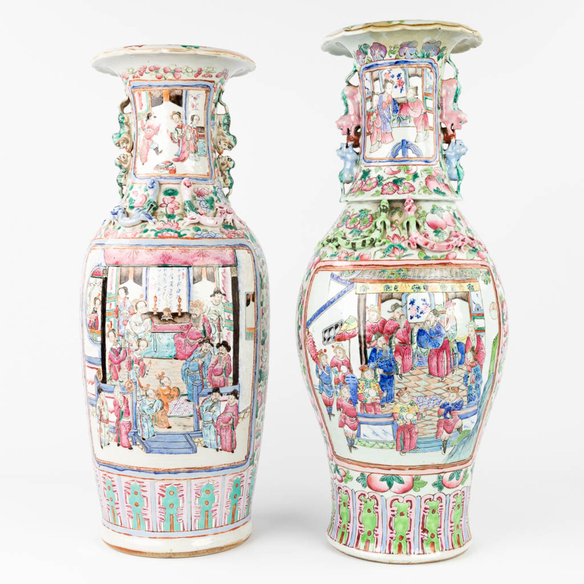 A collection of 2 Chinese vases, Famille rose. 19th/20th C. (H:65 cm)