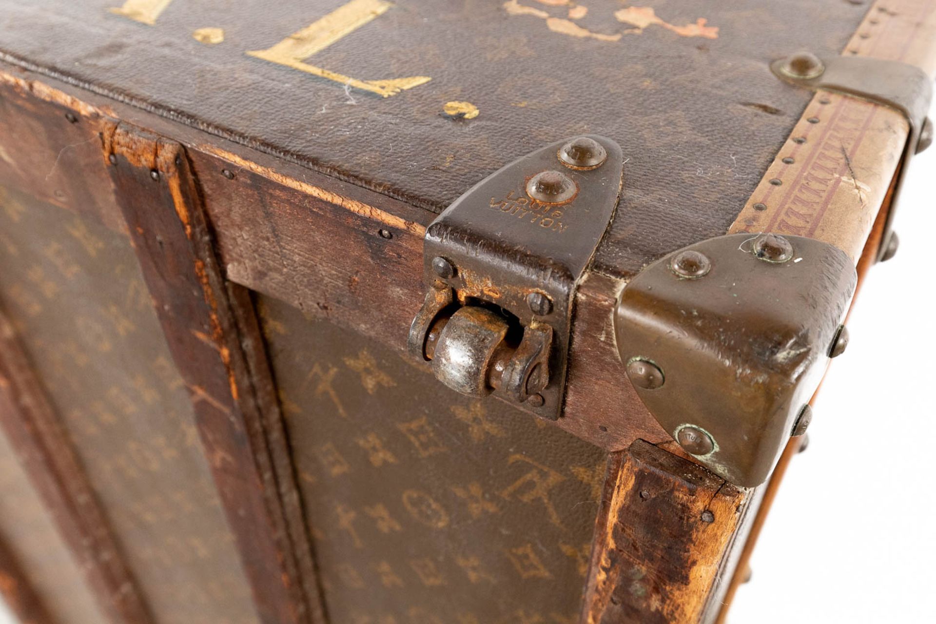 Louis Vuitton, an antique suitcase, marked M.A.L. (L:54 x W:102 x H:34 cm) - Image 8 of 17
