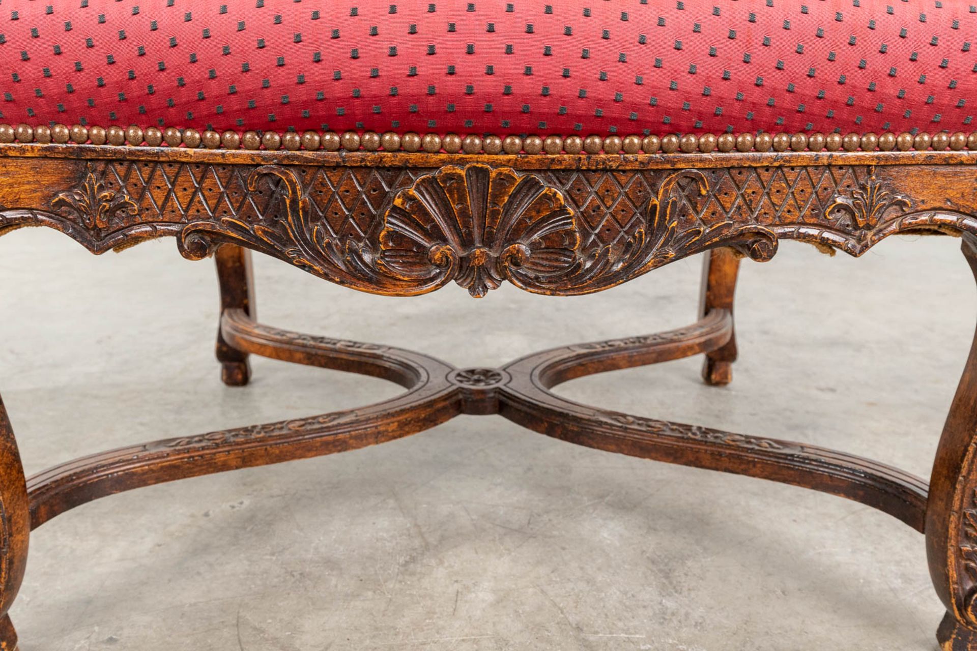 An armchair finished with red fabric and wood sculptures in Louis XV style. (L:73 x W:72 x H:108 cm - Image 8 of 13