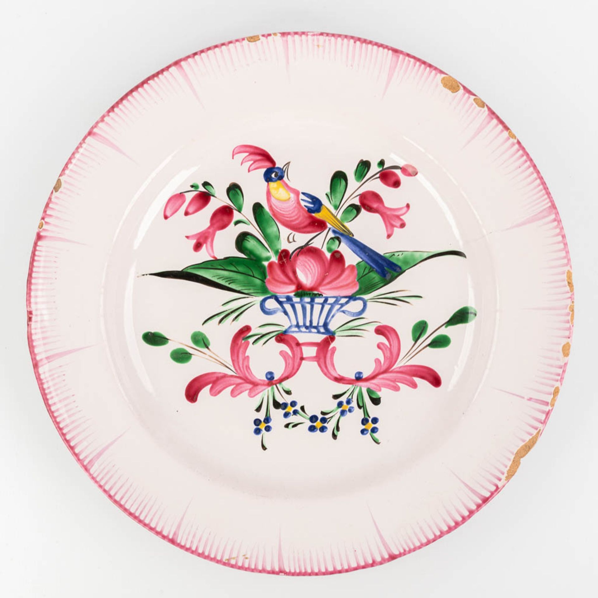 Faience De l'Est, a large collection of 24 plates with hand-painted flower decor. (D:22,5 cm) - Bild 23 aus 28