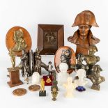 A collection of various memorabilia of Napoleon Bonaparte (H:32 cm)
