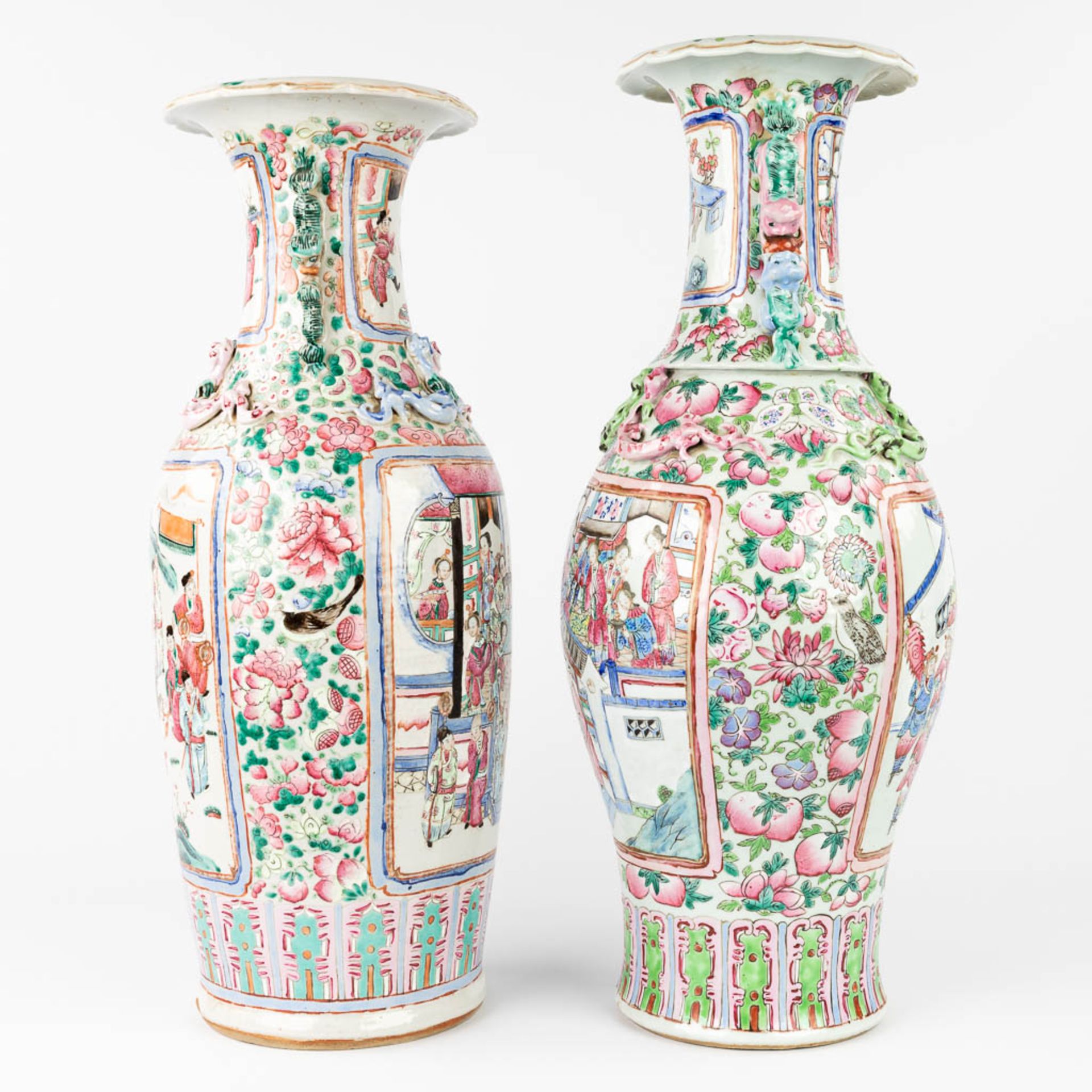 A collection of 2 Chinese vases, Famille rose. 19th/20th C. (H:65 cm) - Image 3 of 21