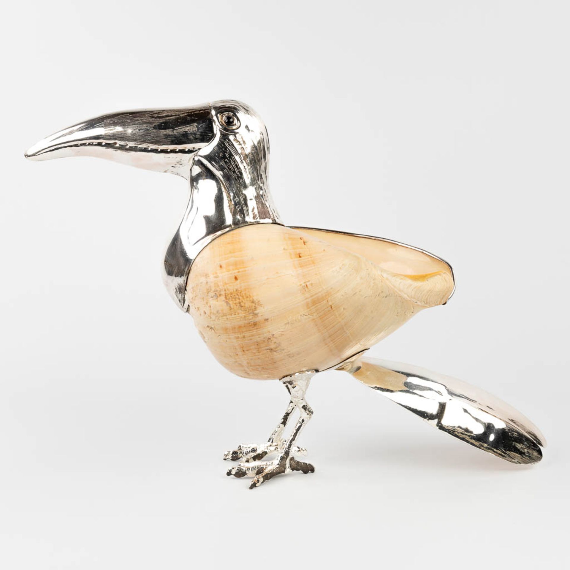 Gabriella BINAZZI (XX-XXI) 'Toucan' a bird made of silver-plated metal and a sea shell. (L:20 x W:4 - Image 10 of 13