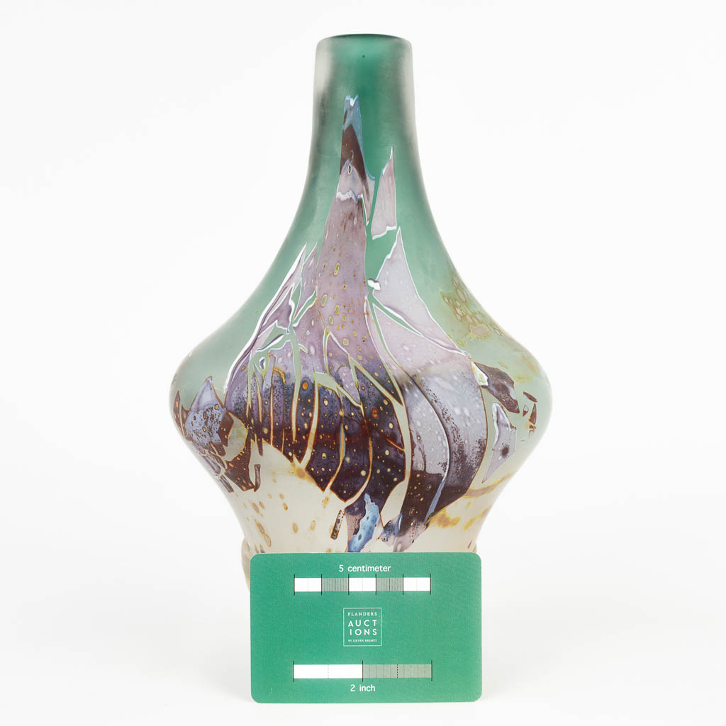 Louis LELOUP (1929) 'Vase', pate de verre glass. (H: 24,5 x D: 15 cm) - Image 2 of 15