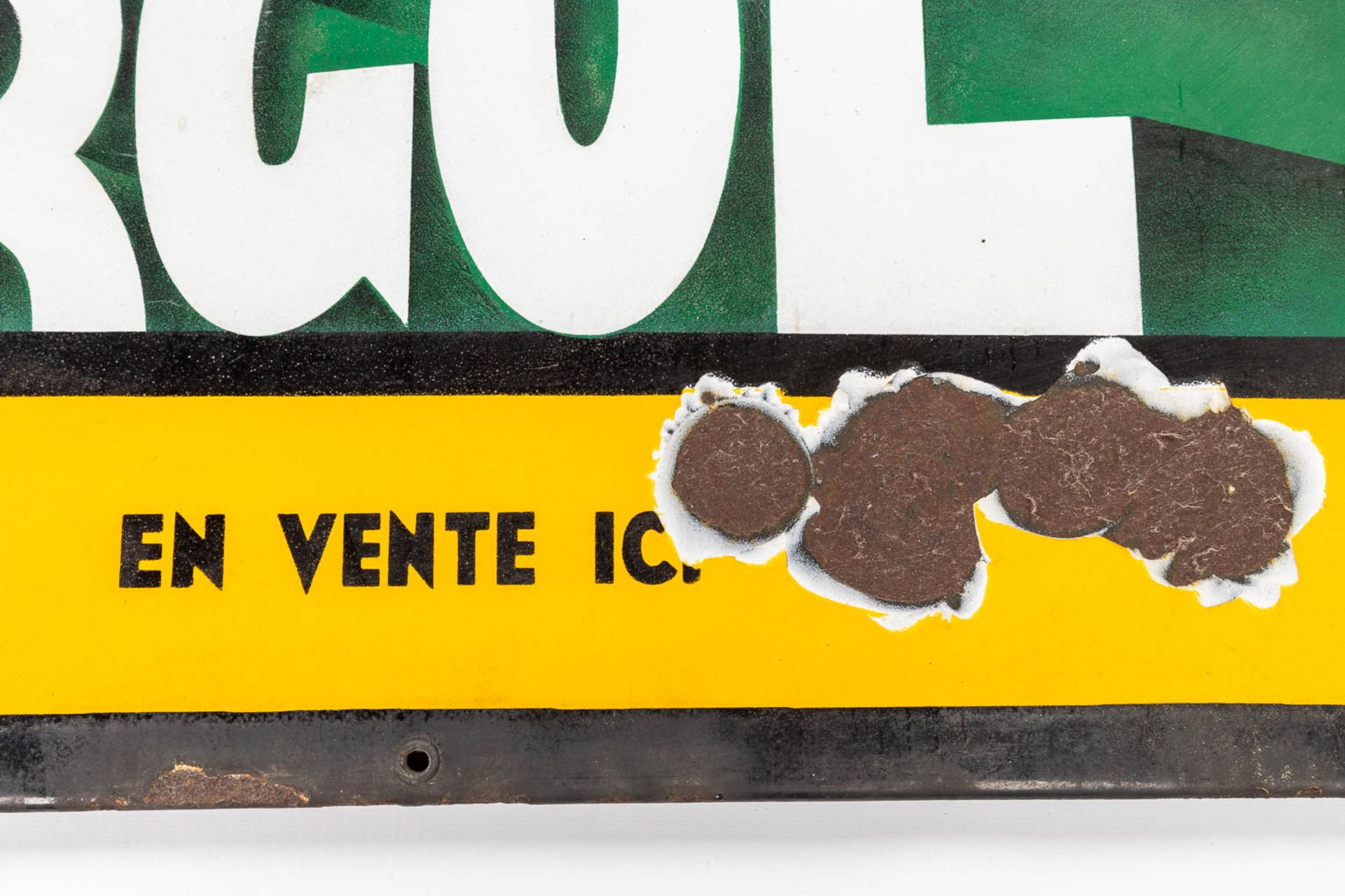 Huile Energol 'En Vente Ici', an enamel plate. (W: 48 x H: 78 cm) - Image 4 of 6