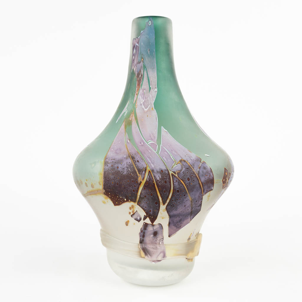 Louis LELOUP (1929) 'Vase', pate de verre glass. (H: 24,5 x D: 15 cm) - Image 4 of 15