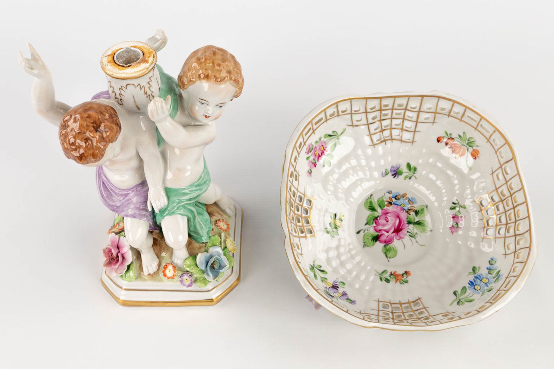 Plaue Schierholz 1817, a porcelain tazza decorated with boys holding up a basket. 20th C. (L: 19 x W - Image 10 of 22