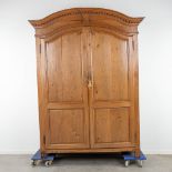 An antique two-door cabinet, made of oak. 18th century. (L: 68 x W: 175 x H: 233 cm)