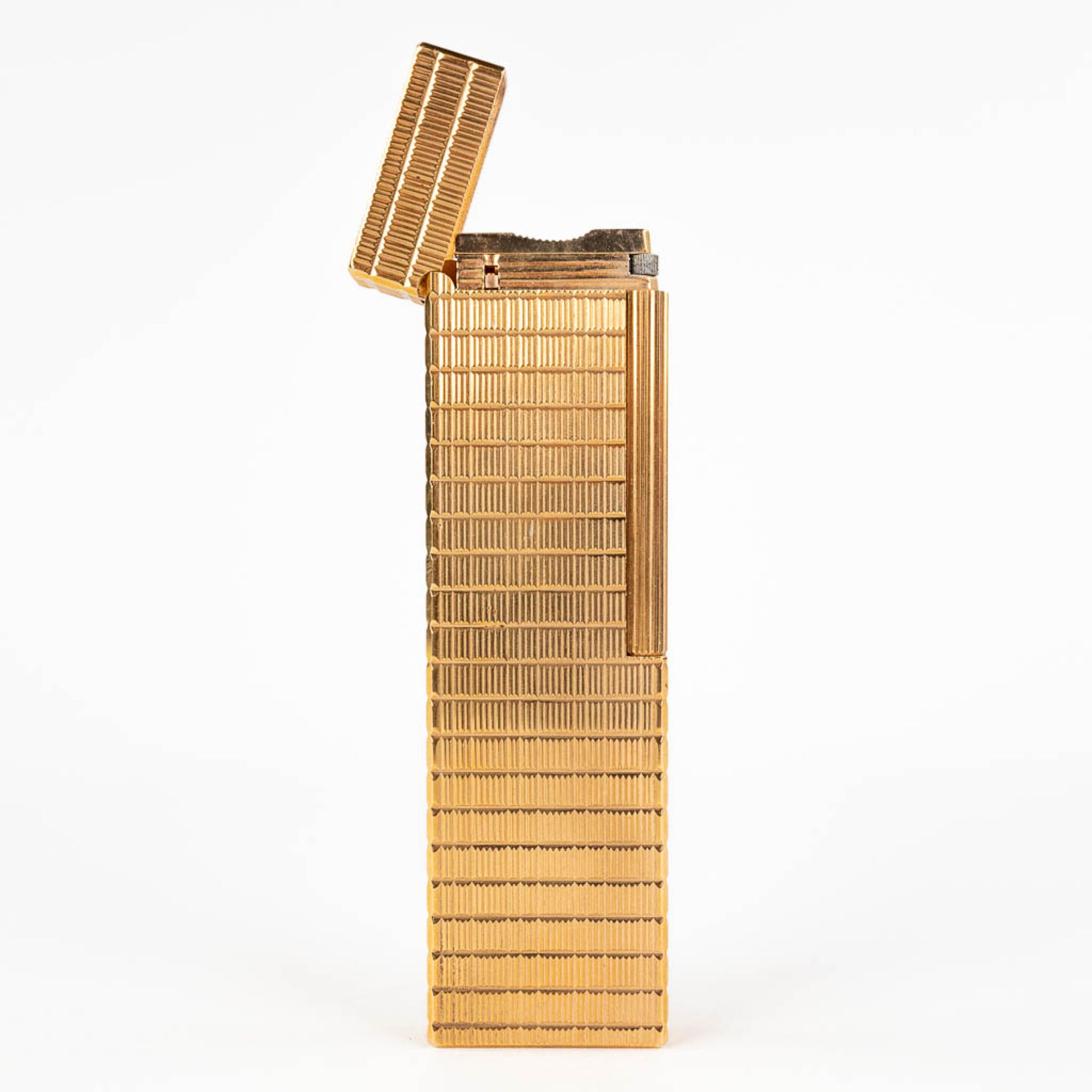 S.T. Dupont, a vintage lighter, gold-plated. In the original storage box. (L: 1,5 x W: 4 x H: 14 cm) - Image 11 of 14