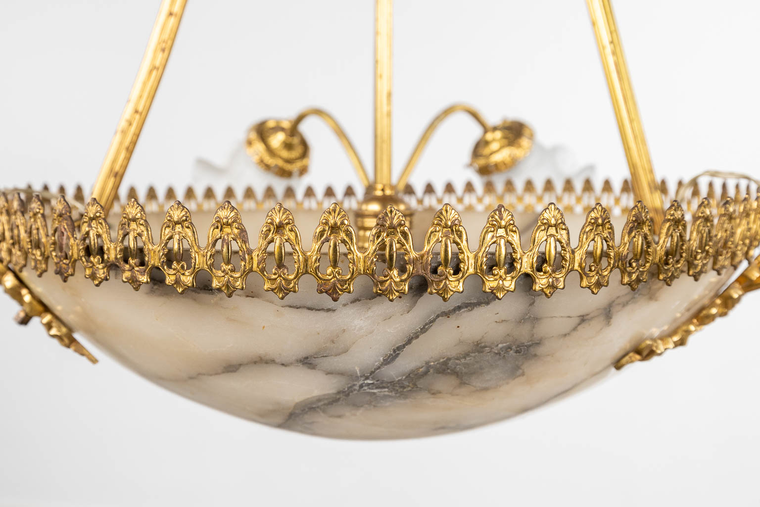 A chandelier made of bronze with an alabaster bowl and glass shades. (H: 64 x D: 80 cm) - Image 12 of 12