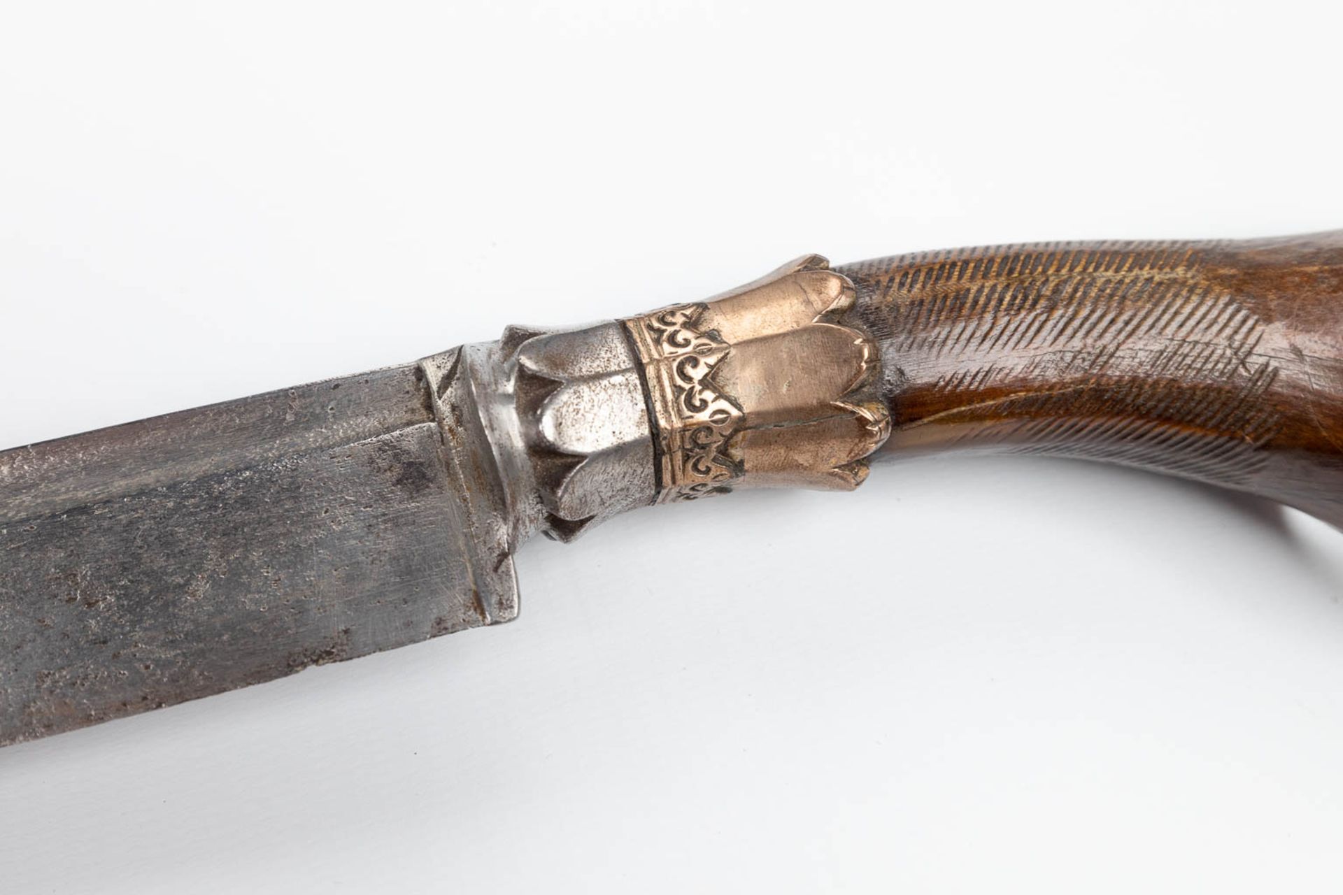 A collection of 4 'Kris' swords, Java, 18de/19de eeuw. (W: 74 cm) - Image 9 of 17