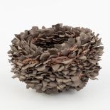 Tine DEWEERDT (1970) 'Untitled' a ceramic bowl. (H: 12 x D: 19 cm)