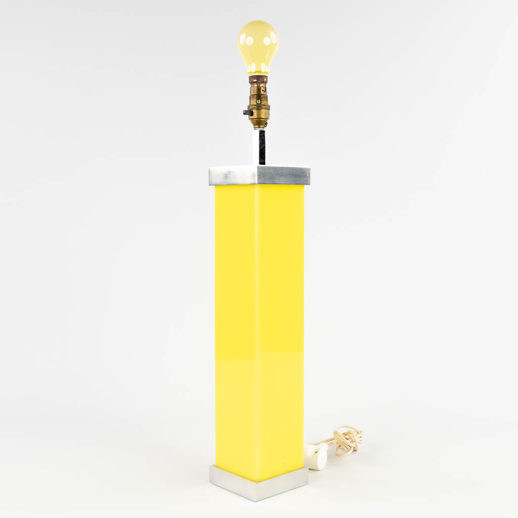 A vintage table lamp, aluminium and yellow acrylic, circa 1970. (L: 10 x W: 10 x H: 51 cm) - Image 3 of 11