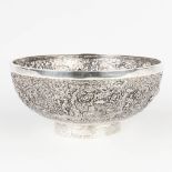 A Chinese bowl made of solid silver, decorated with animals, figurines and houses. 251g. (H: 9 x D: