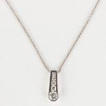 A pendant with diamonds, 18kt white gold. 7,80g.