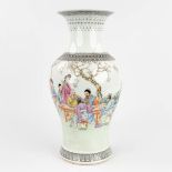 A Chinese vase decorated with a musical scne and an Emperor. 20th century. (H: 42 x D: 20,5 cm)