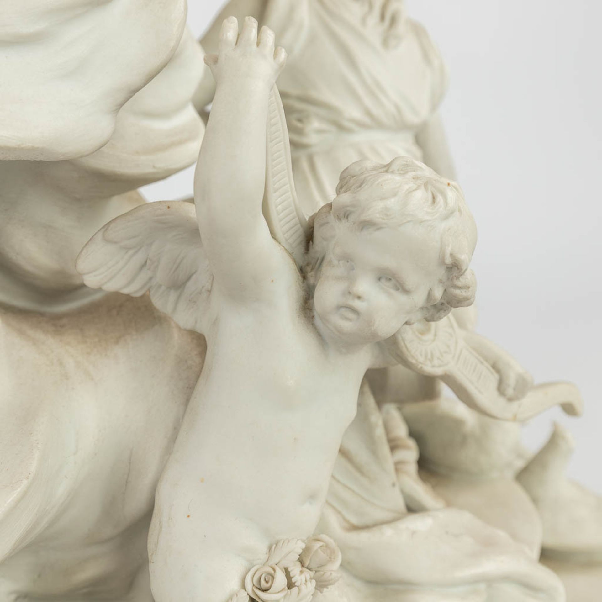 Svres, a large group 'Cupid and maidens' made of bisque porcelain. (L: 30 x W: 41 x H: 41 cm) - Image 9 of 19