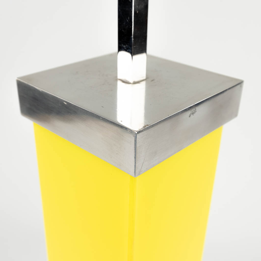 A vintage table lamp, aluminium and yellow acrylic, circa 1970. (L: 10 x W: 10 x H: 51 cm) - Image 10 of 11