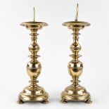 A pair of antique candlesticks, Southern Europe, 17th century. (H: 56 x D: 18 cm)