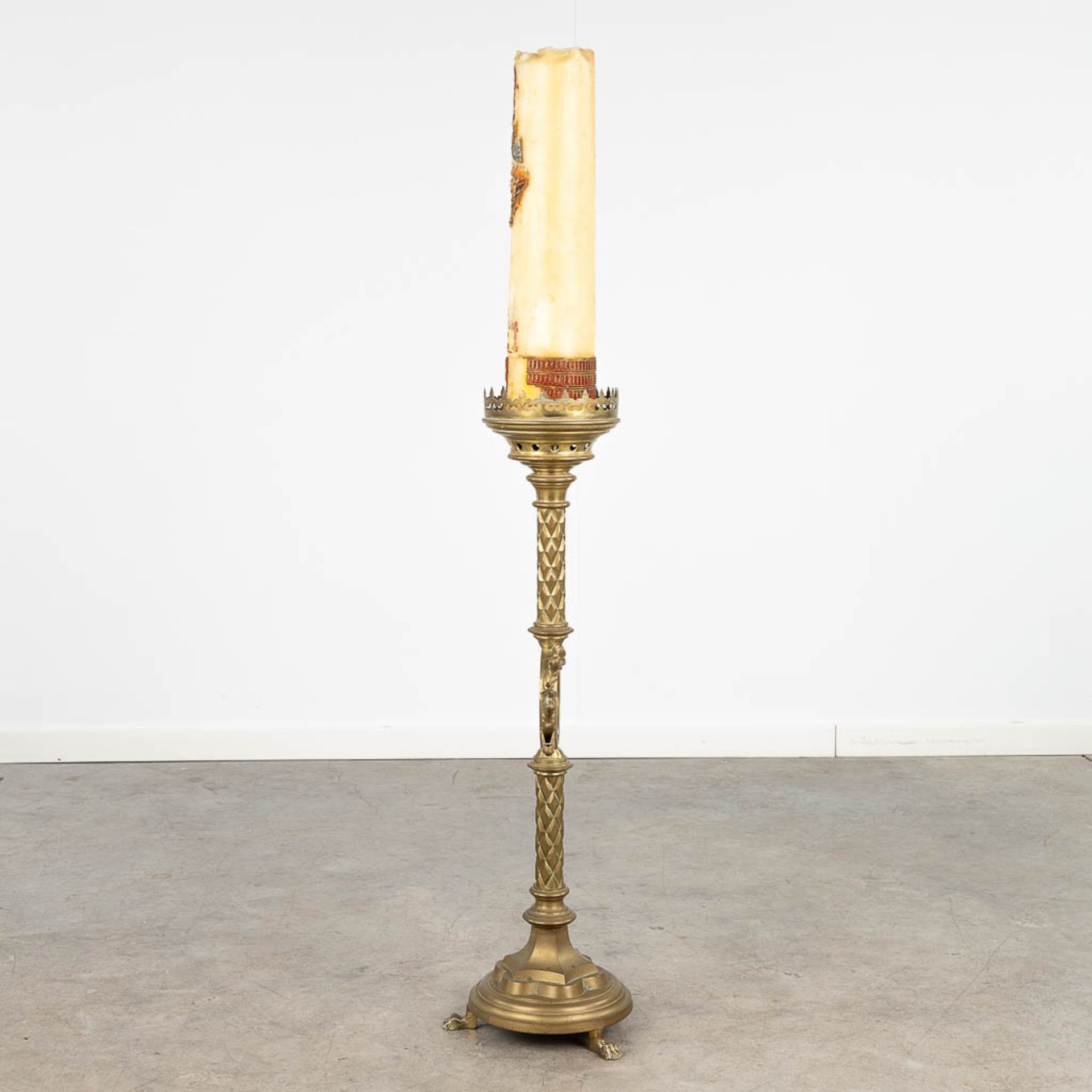 A large candlestick made of bronze, decorated with IHS logo. Gothic Revival style. (H: 92 cm) - Image 5 of 10