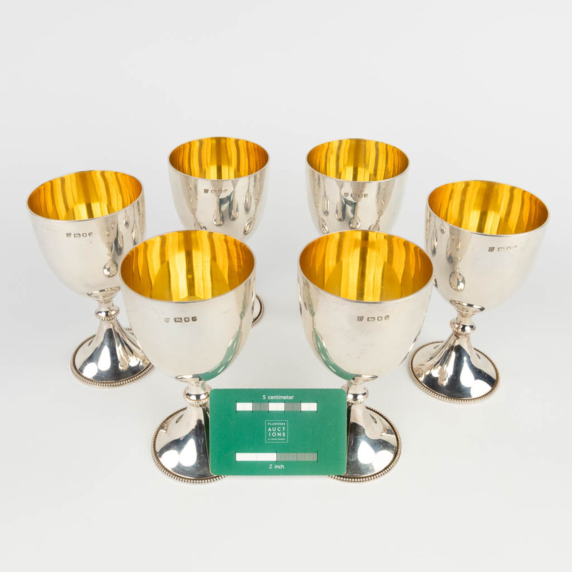 A set of 6 silver goblets, made by Trevor Towner in England, 1972. 1097g. (H: 14,5 x D: 7,5 cm) - Bild 2 aus 7