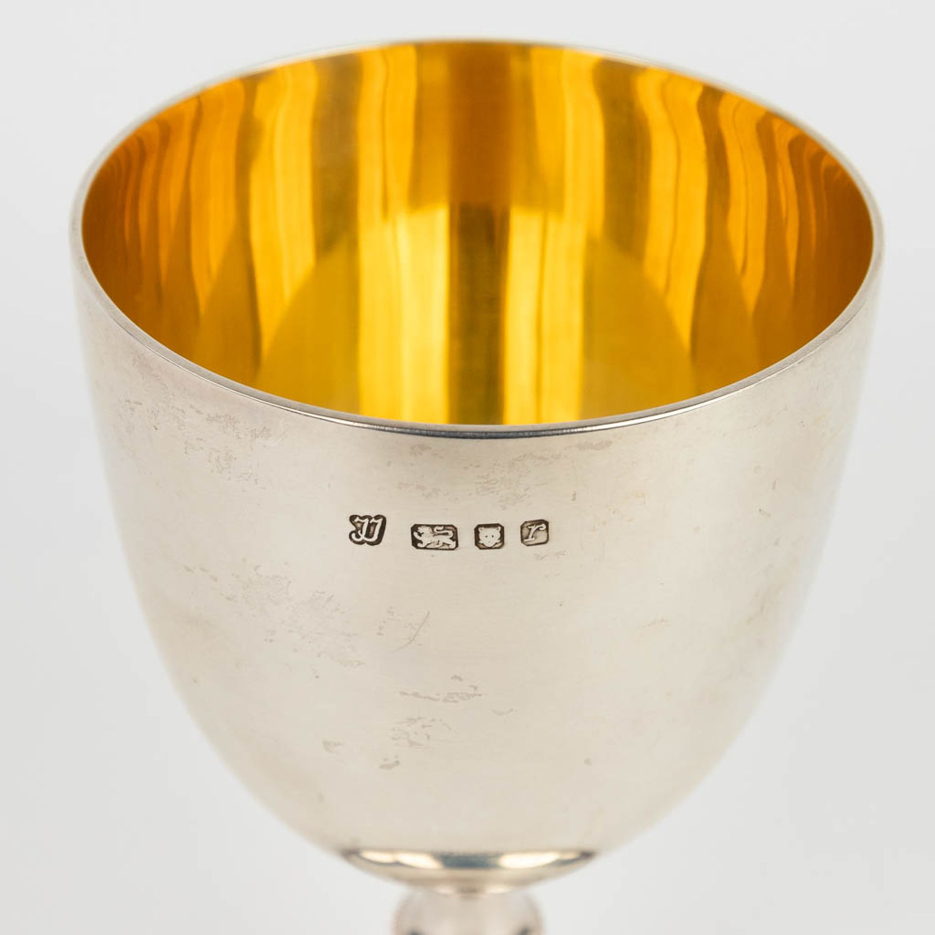 A set of 6 silver goblets, made by Trevor Towner in England, 1972. 1097g. (H: 14,5 x D: 7,5 cm) - Bild 7 aus 7