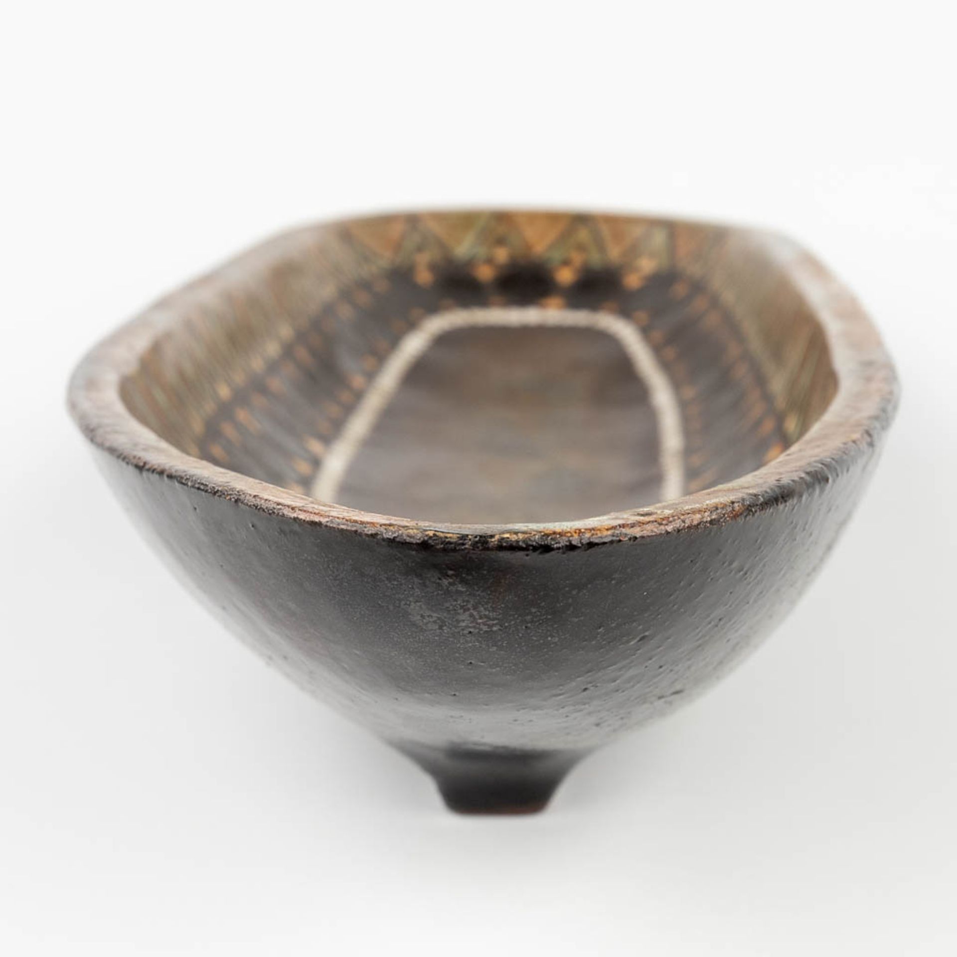 Rogier VANDEWEGHE (1923-2020) 'Bowl' for Amphora. (L: 19 x W: 61 x H: 8 cm) - Image 6 of 15