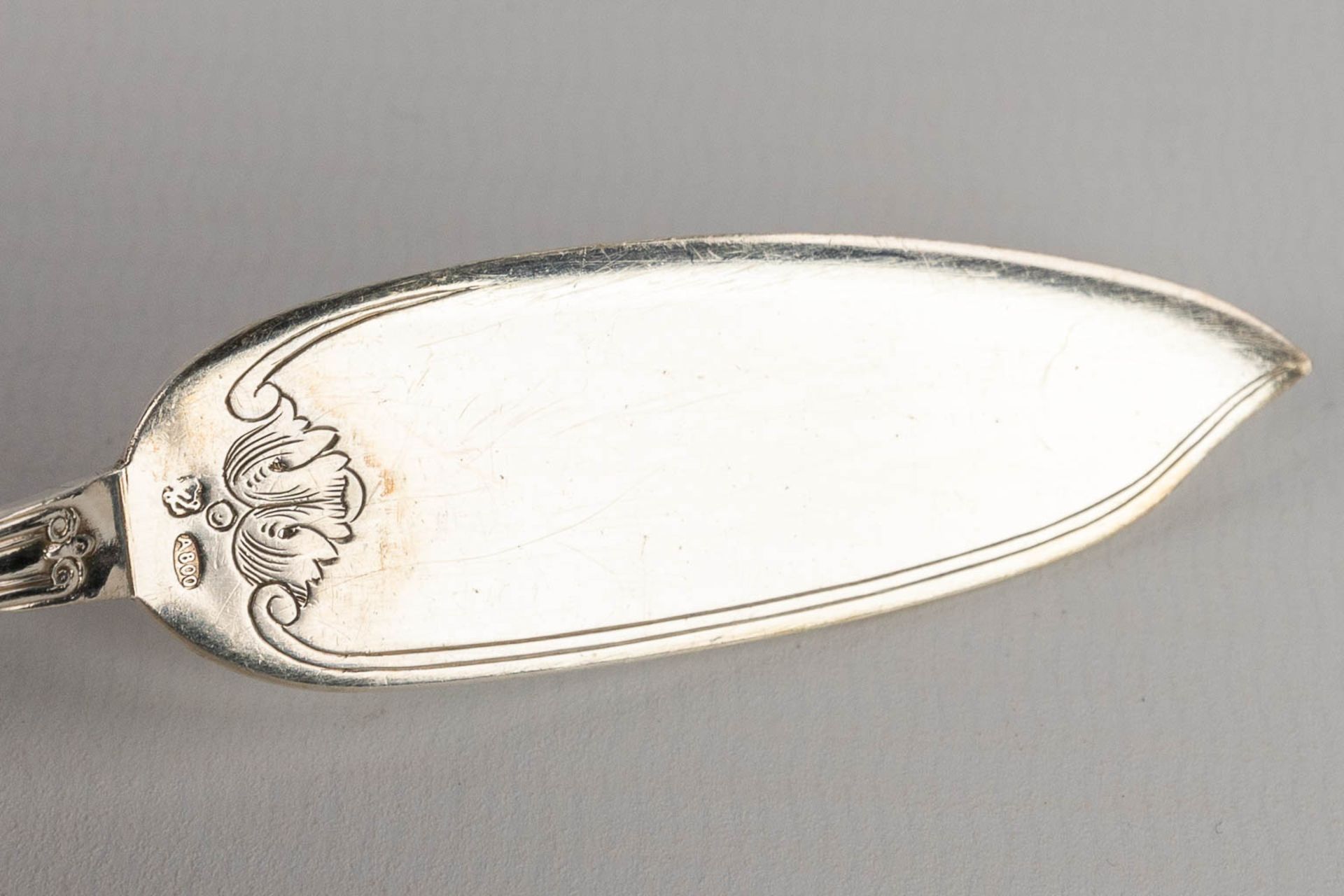 Wolfers Frres Brussels, a 166-piece silver cutlery set. Marked A800. 7041g. (W: 9 x H: 34 cm) - Image 16 of 18