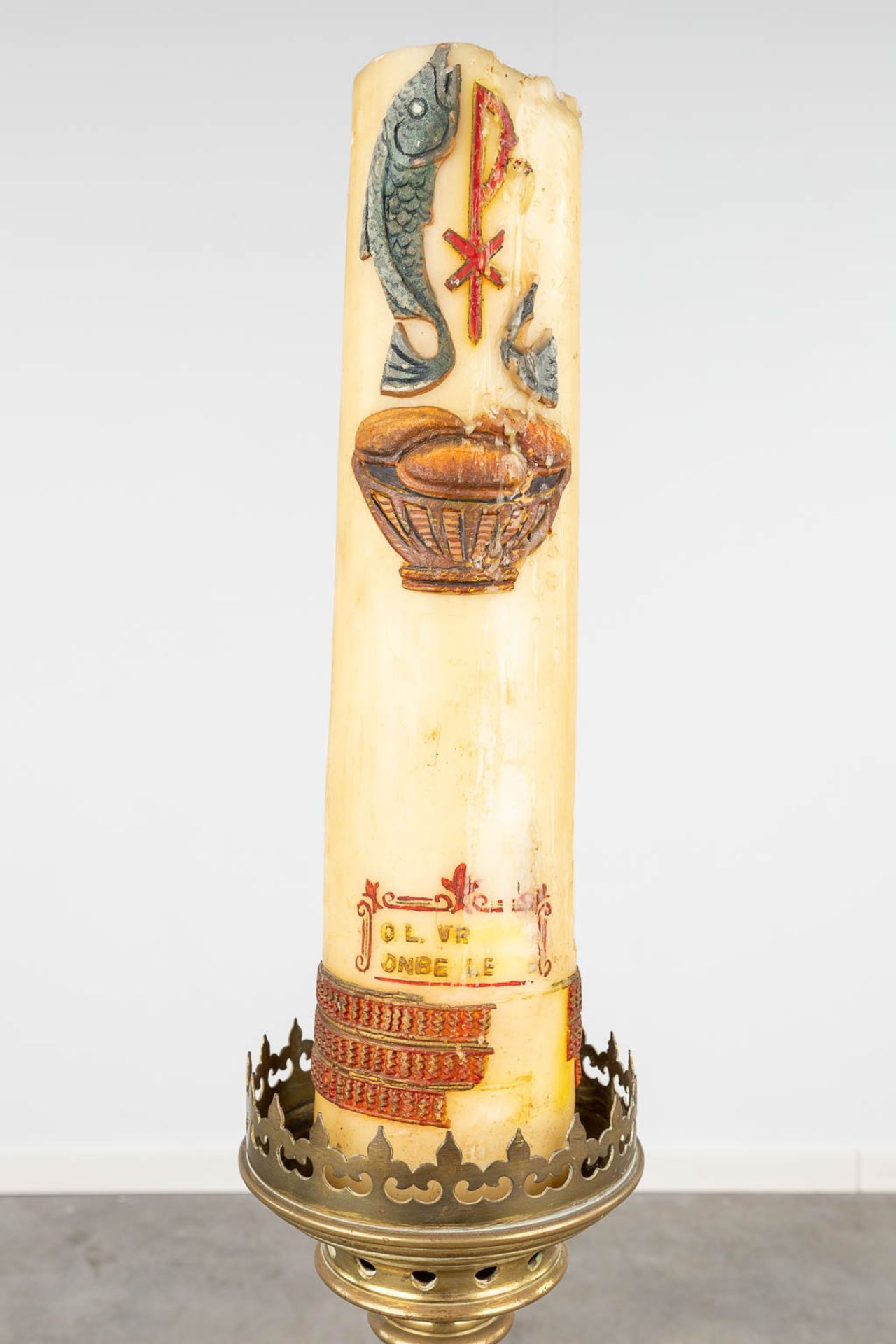 A large candlestick made of bronze, decorated with IHS logo. Gothic Revival style. (H: 92 cm) - Image 9 of 10