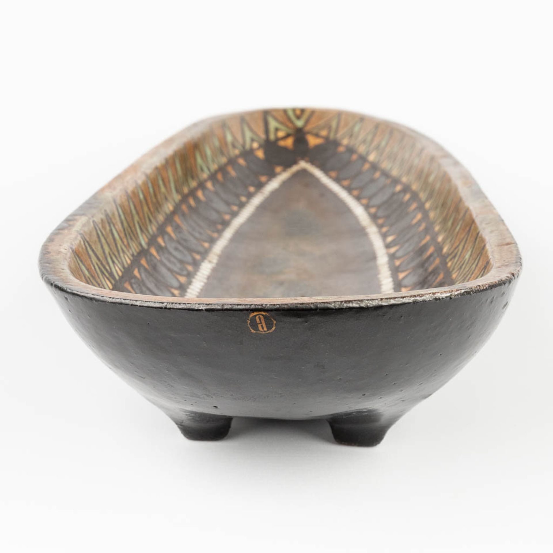 Rogier VANDEWEGHE (1923-2020) 'Bowl' for Amphora. (L: 19 x W: 61 x H: 8 cm) - Image 4 of 15