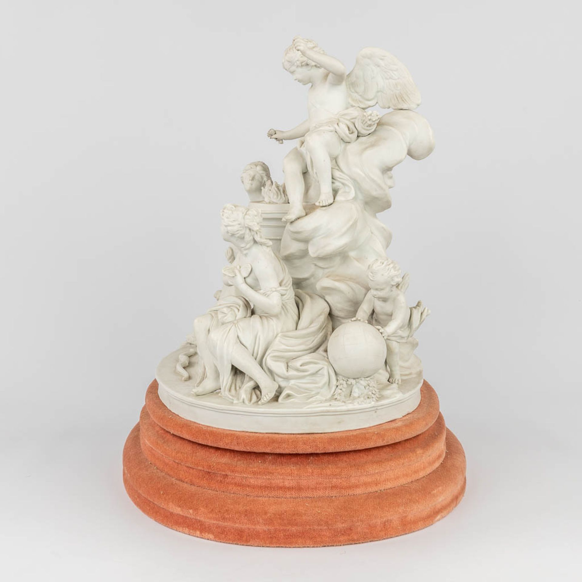 Svres, a large group 'Cupid and maidens' made of bisque porcelain. (L: 30 x W: 41 x H: 41 cm) - Image 19 of 19