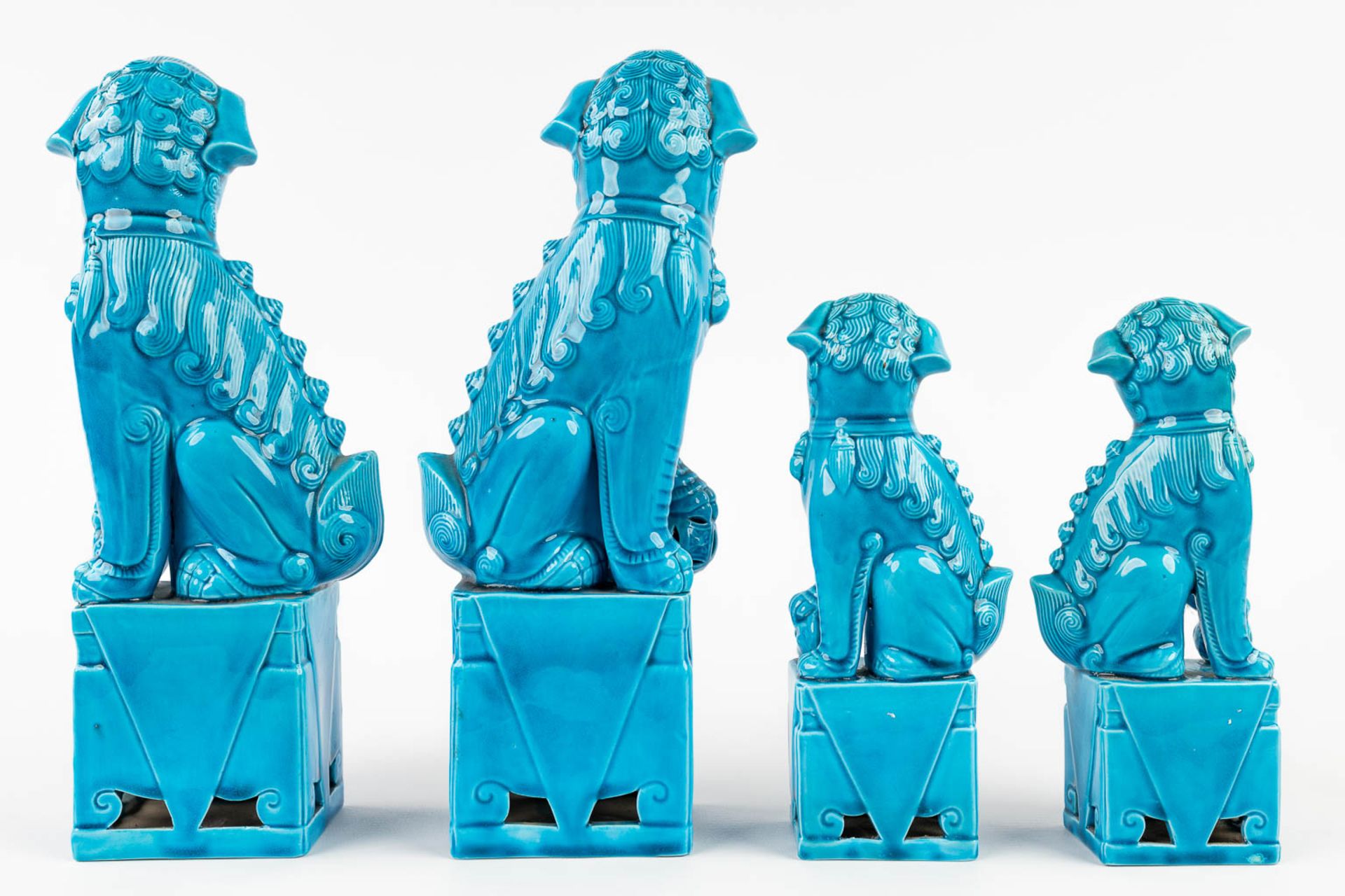 A collection of 2 pairs of Foo dogs, made of blue glazed ceramics. 20th C. (L: 8 x W: 11 x H: 30 cm) - Image 5 of 12