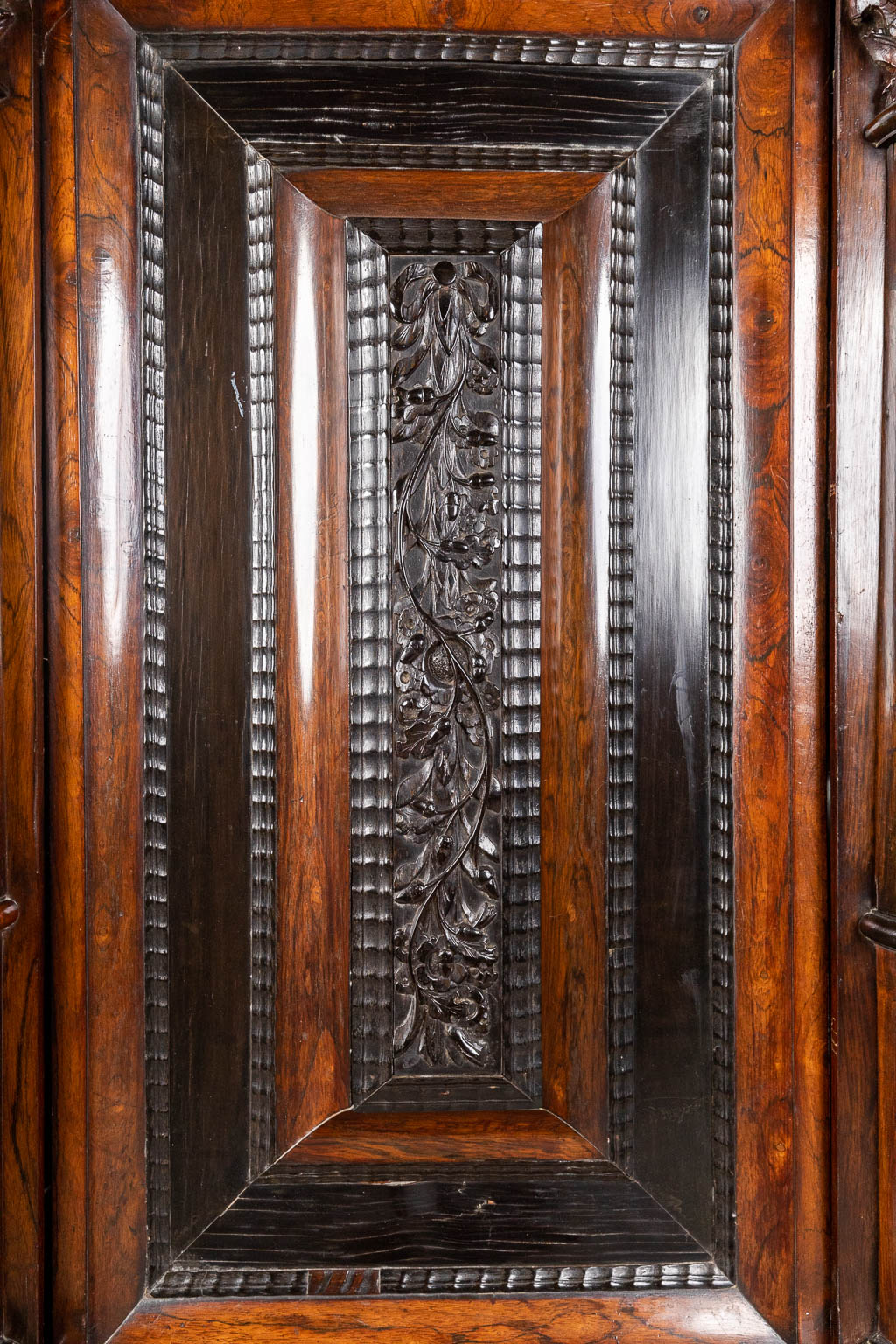 A Dutch pillow cabinet, finished with angel wood sculptures, ebony and mahogany veneer. 18th century - Image 18 of 22