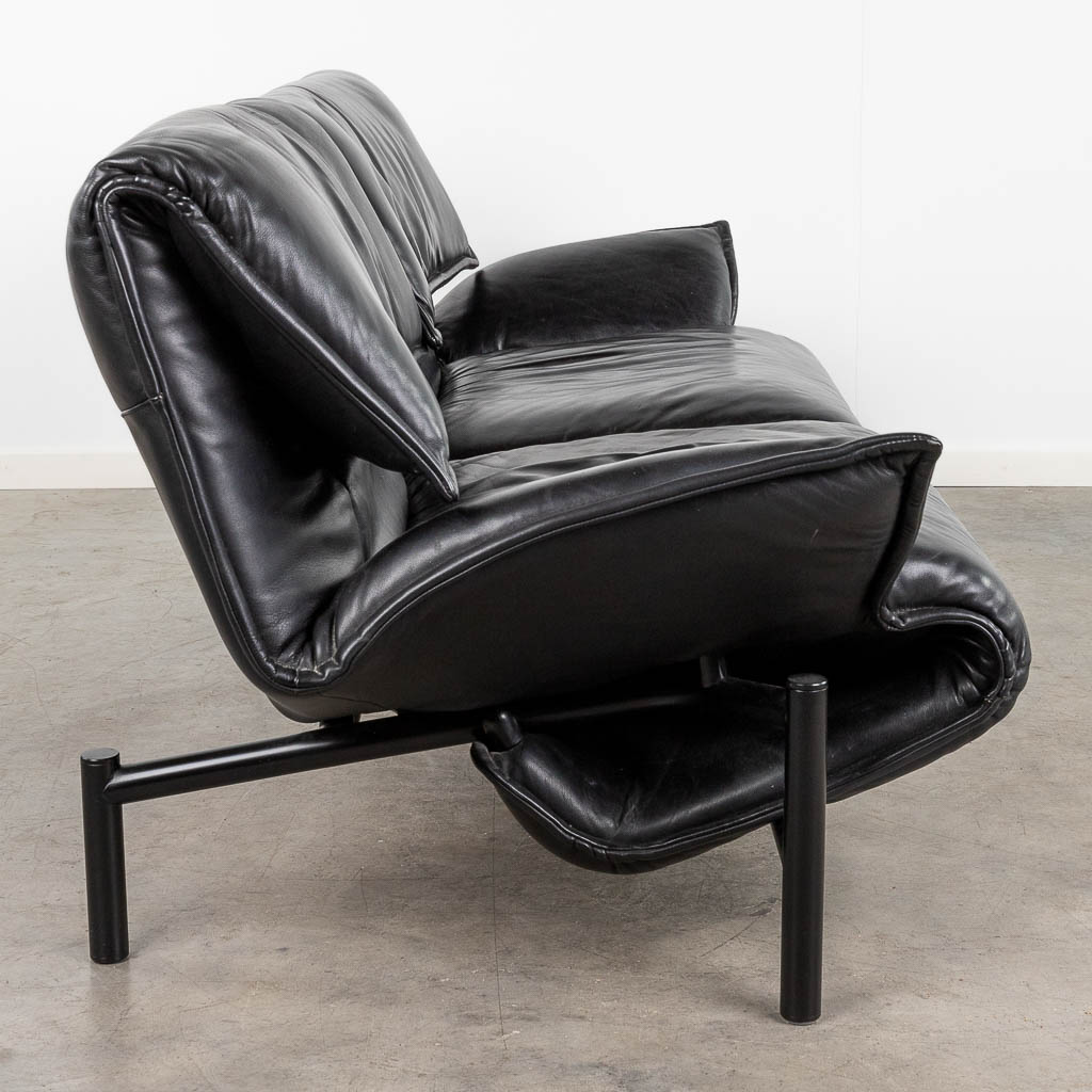 Vico MAGISTRETTI (1920-2006) 'Veranda' for Cassina. Leather and metal. (L: 83 x W: 174 x H: 80 cm) - Image 12 of 14