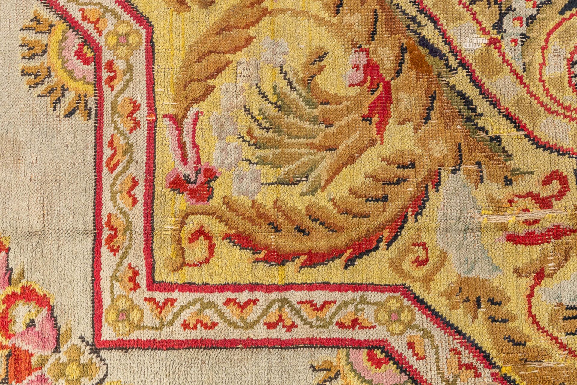 An exceptional 'Savonerie' carpet, 19th century. (L: 600 x W: 430 cm) - Image 5 of 14