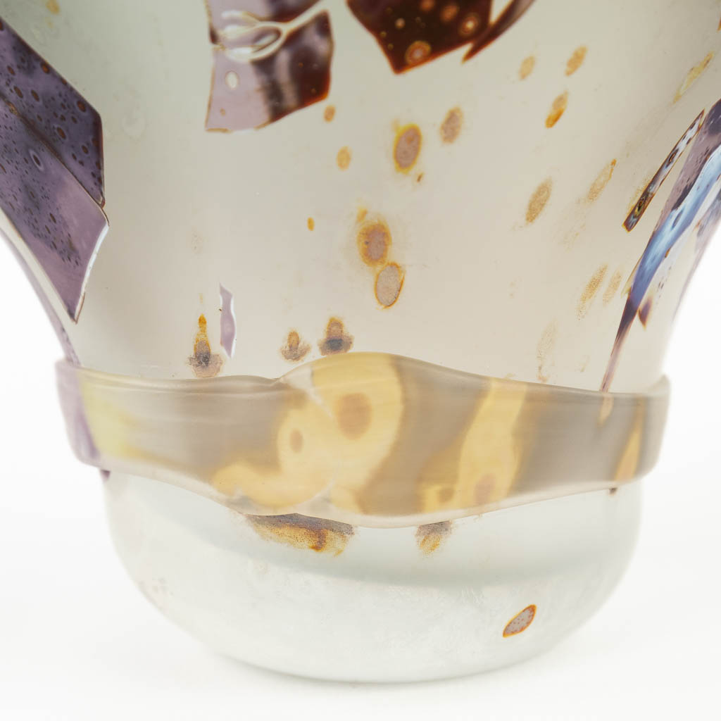 Louis LELOUP (1929) 'Vase', pate de verre glass. (H: 24,5 x D: 15 cm) - Image 14 of 15