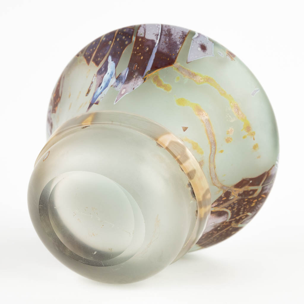 Louis LELOUP (1929) 'Vase', pate de verre glass. (H: 24,5 x D: 15 cm) - Image 8 of 15