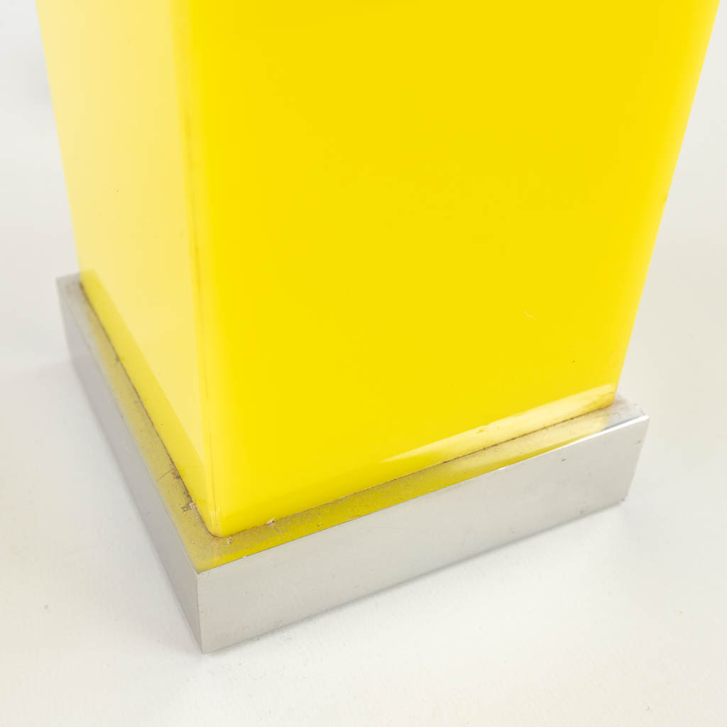 A vintage table lamp, aluminium and yellow acrylic, circa 1970. (L: 10 x W: 10 x H: 51 cm) - Image 11 of 11