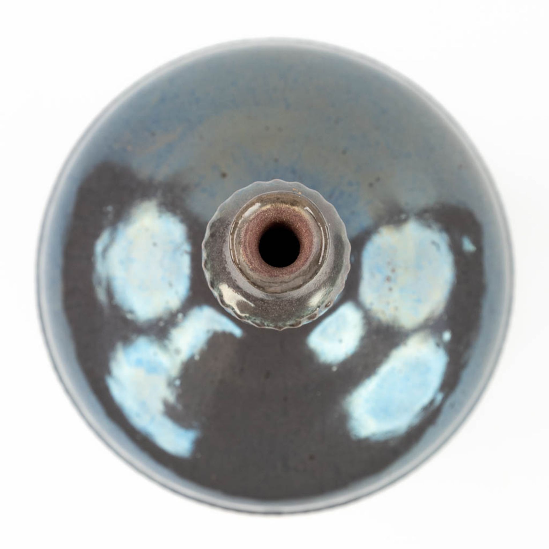 Rogier VANDEWEGHE (1923-2020) 'Vase' for Amphora. (H: 25 x D: 15 cm) - Image 10 of 12