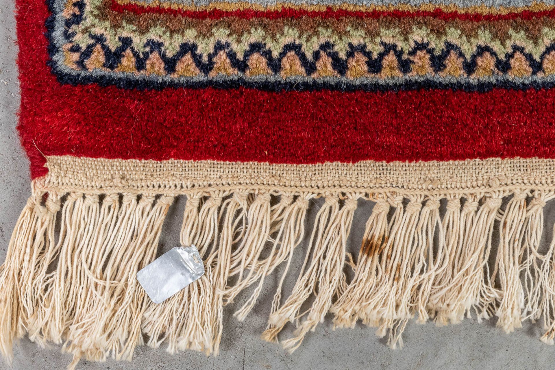 An Oriental hand-made carpet, Afshari Bidjar. (L: 248 x W: 188 cm) - Image 6 of 8
