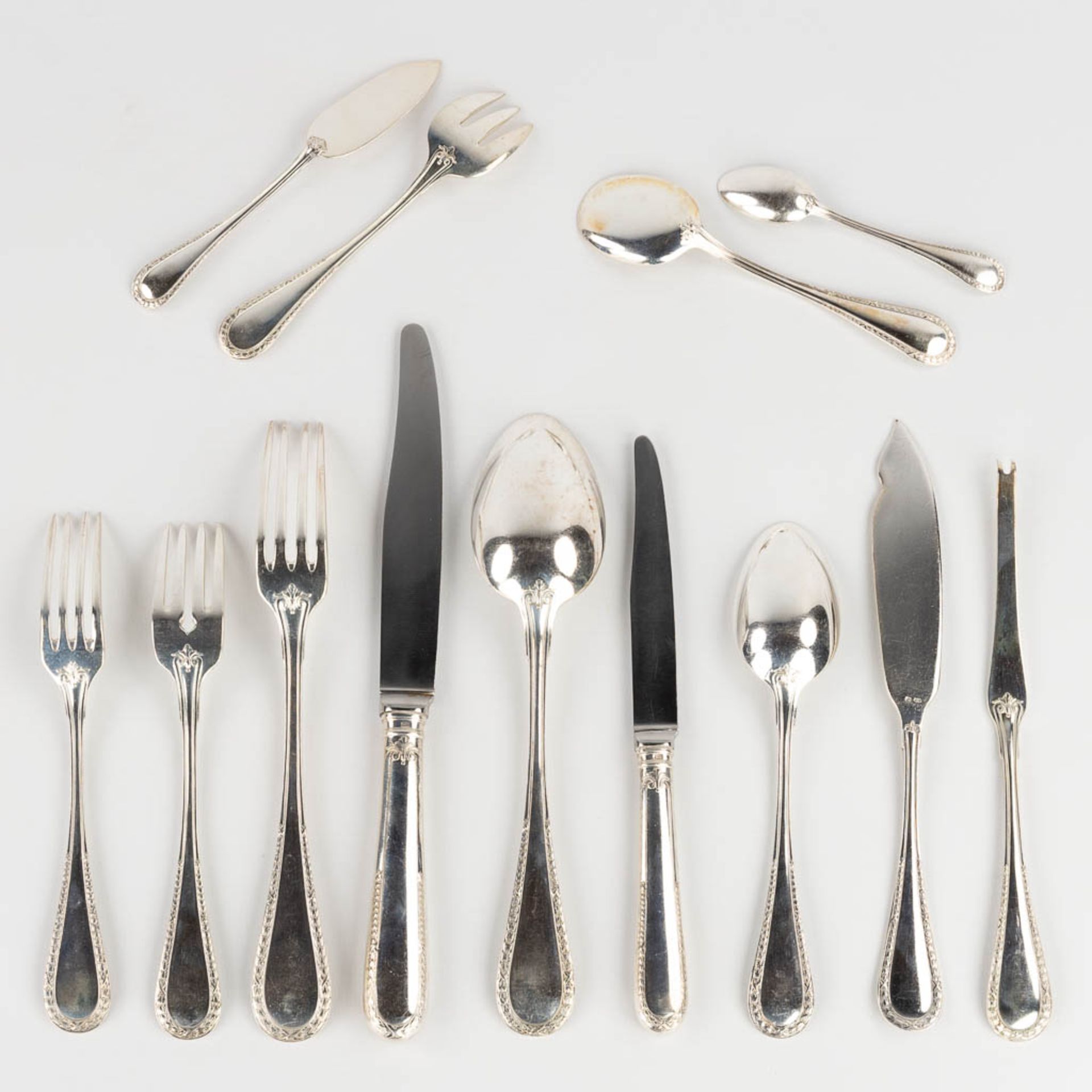 Wolfers Frres Brussels, a 166-piece silver cutlery set. Marked A800. 7041g. (W: 9 x H: 34 cm) - Image 4 of 18