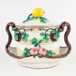 R_rstrand Ceramics, a large tureen decorated with grapes and flowers. 19th C. (L: 34 x W: 39 x H: 34