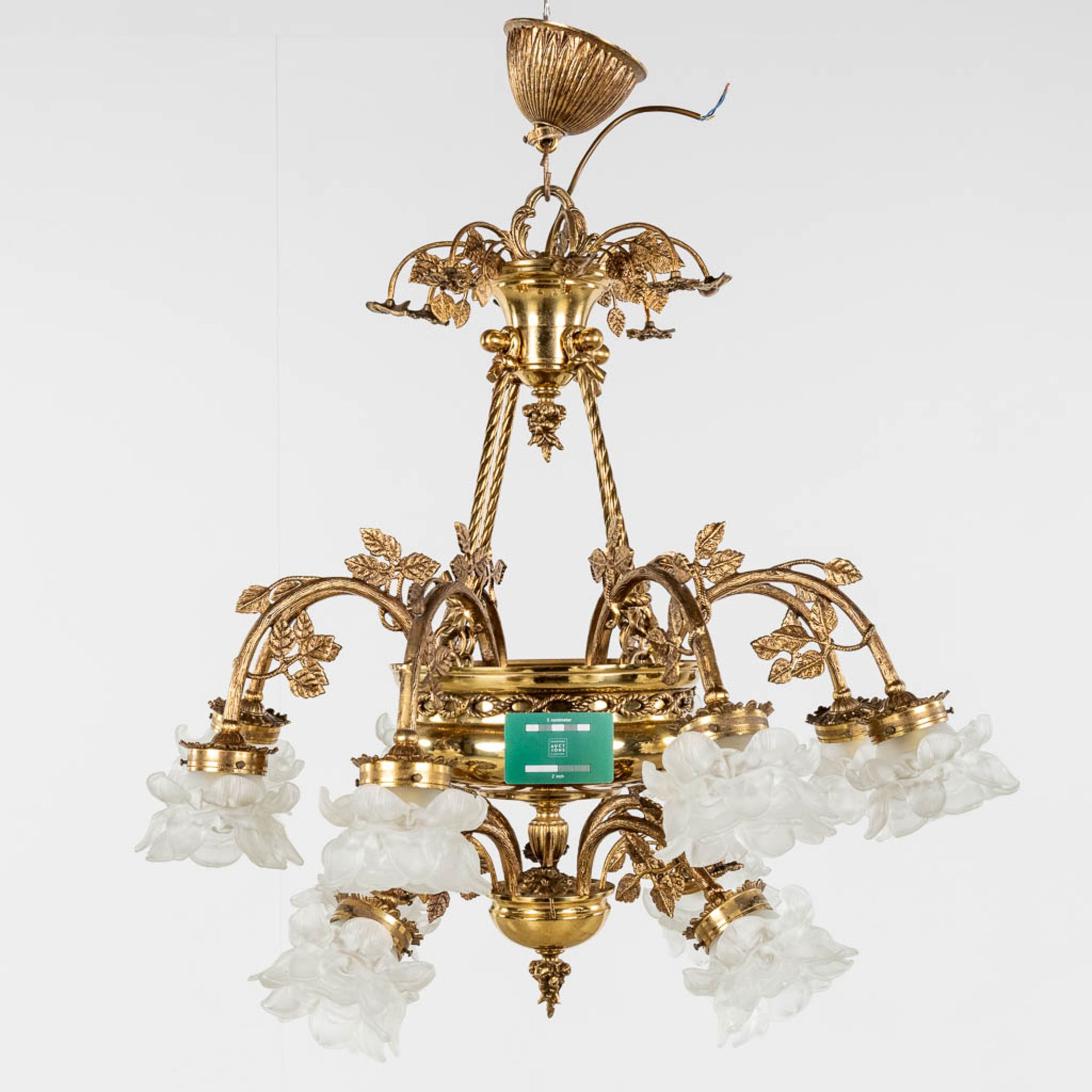 A chandelier, brass with glass lampshades. Circa 1970. (H: 85 x D: 85 cm) - Image 2 of 10