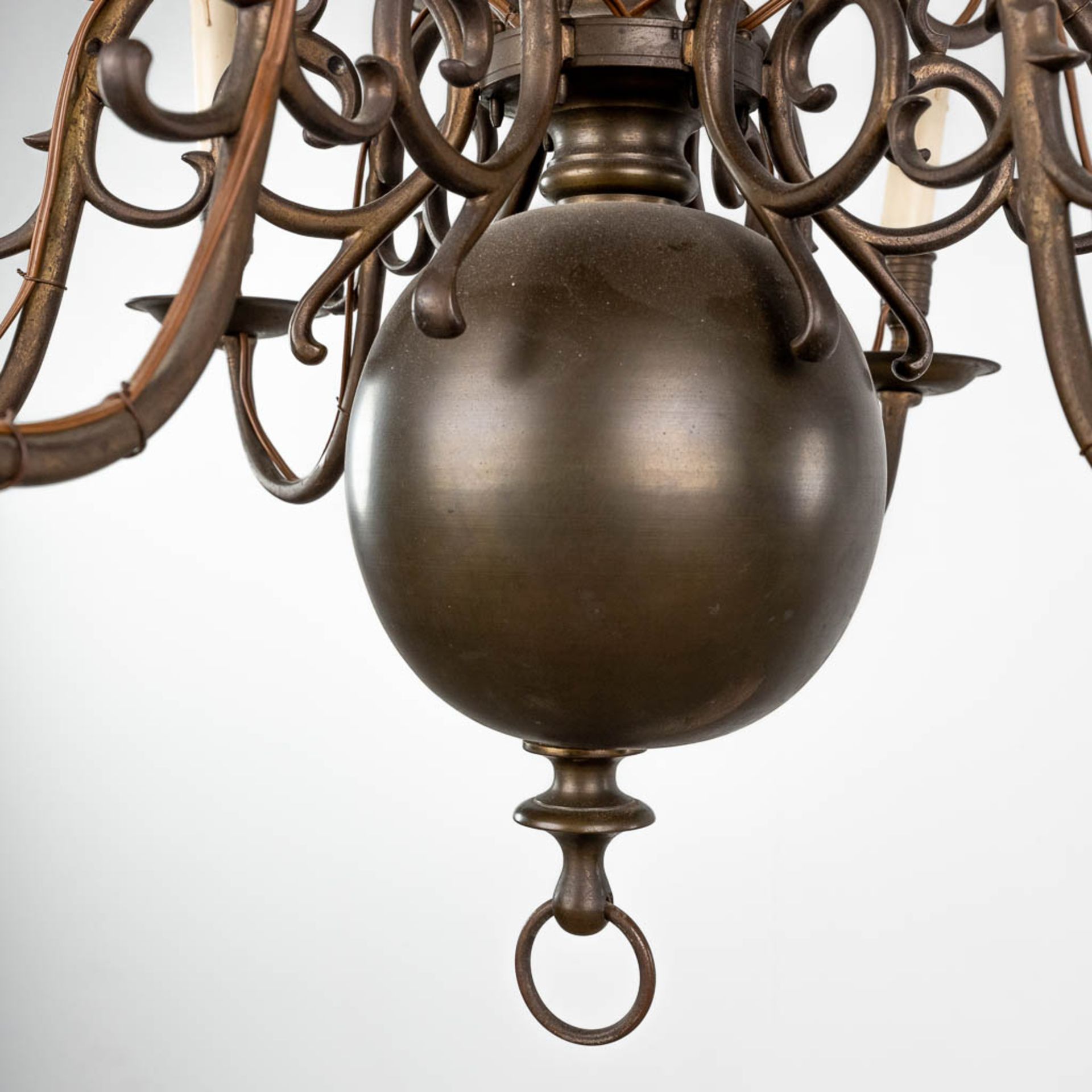 A Flemish candle chandelier, crowned madonna with child, 12 points of light. Bronze. 19th C. (H: 90 - Image 6 of 8