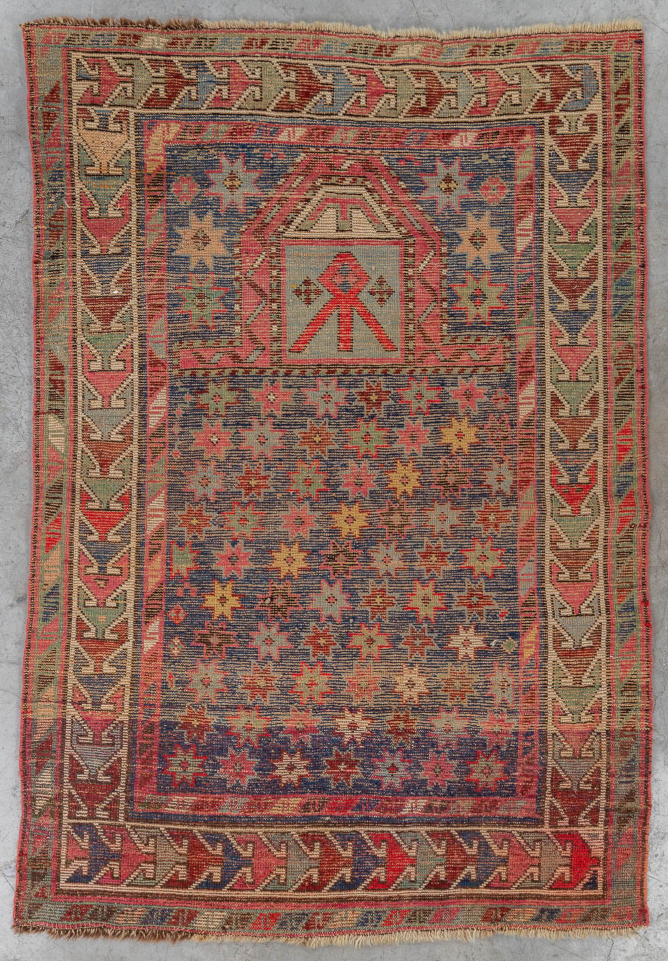 An antique hand-made Oriental prayer carpet, Karabach. (L: 134 x W: 96 cm) - Image 6 of 6