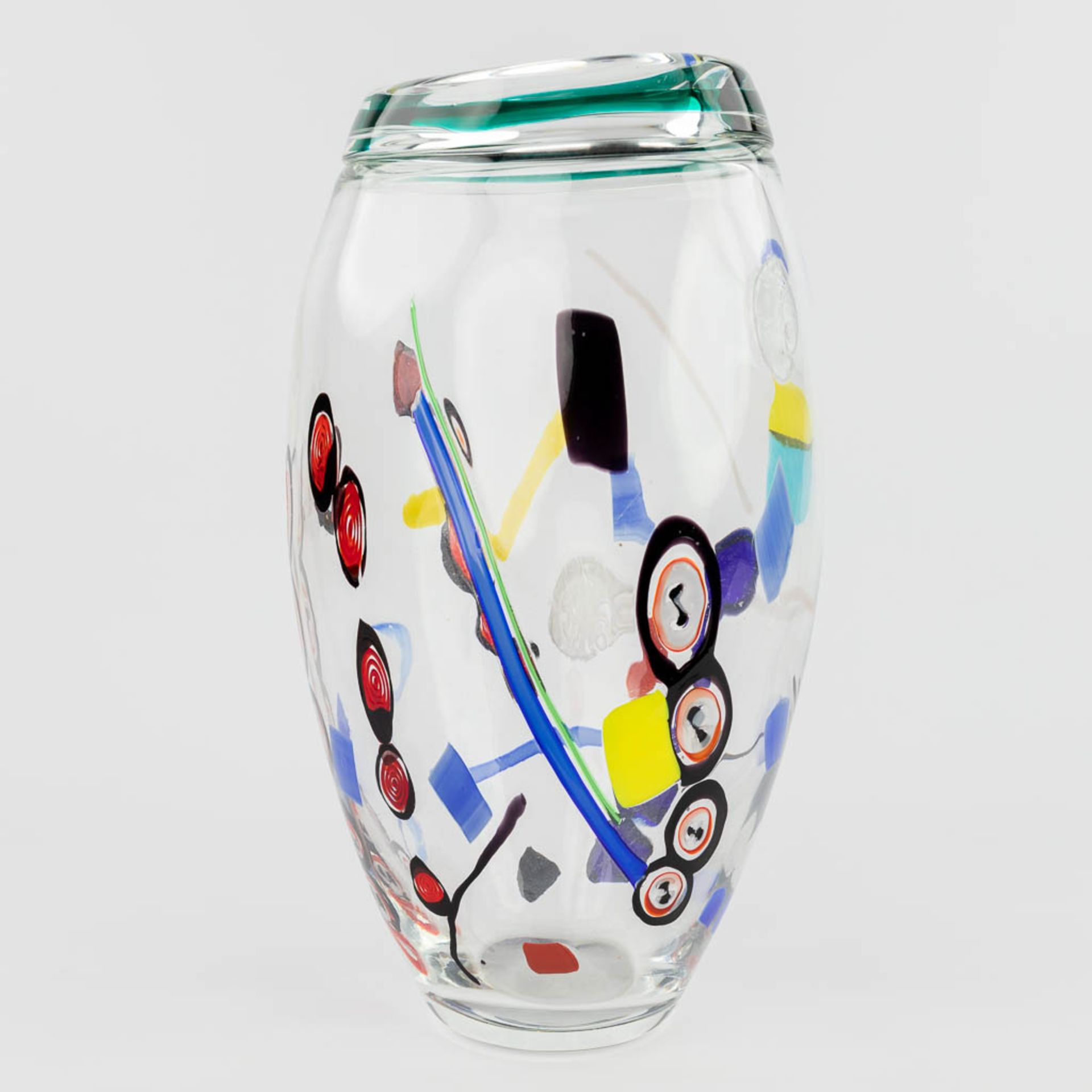 Seguso e Barovier, a large vase, glass art and made in Murano, Italy. (L: 23 x W: 27 x H: 45 cm) - Image 12 of 17
