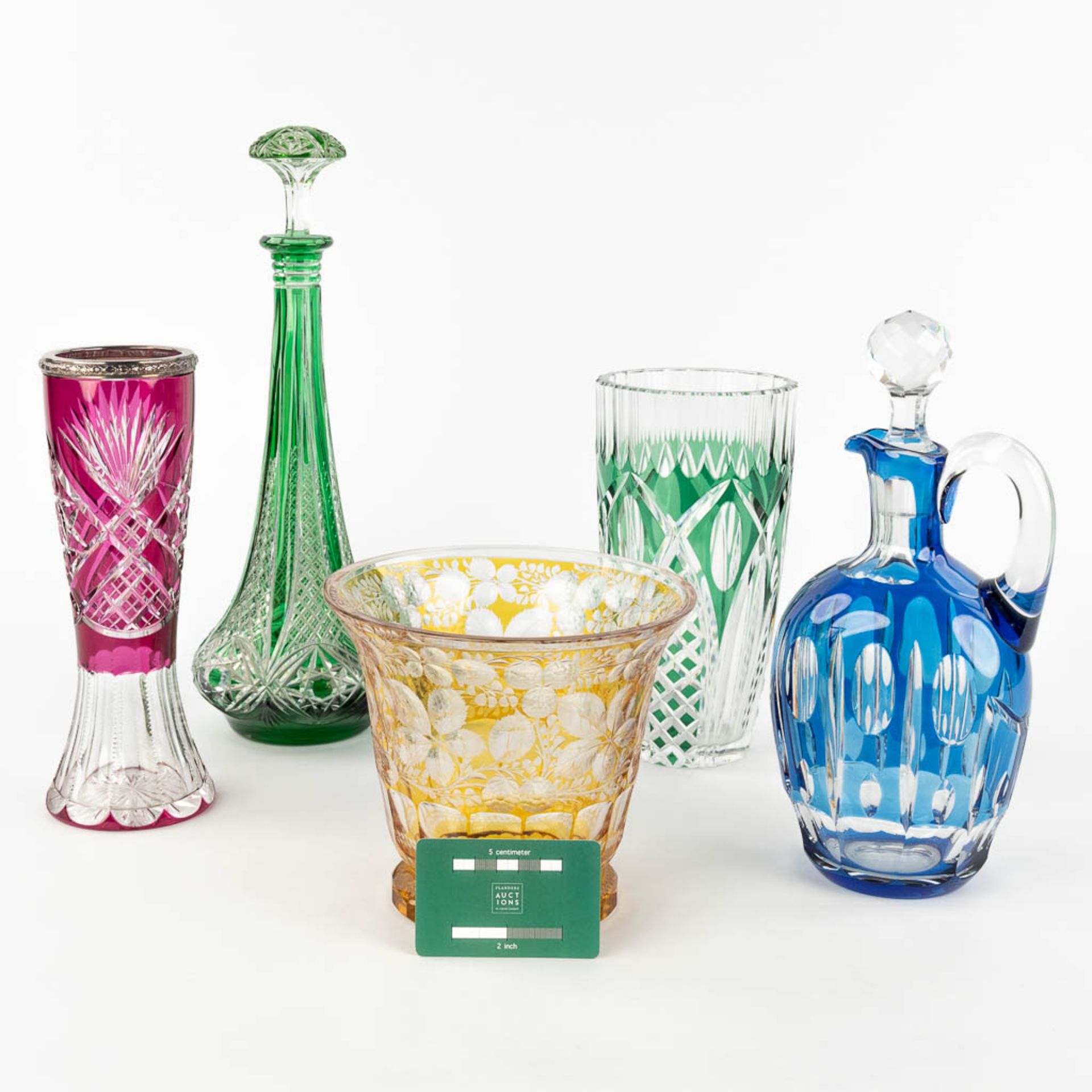 A collection of 5 vases and carafes, Bohemian glass and Val Saint Lambert. (H: 37 x D: 14 cm) - Image 2 of 18