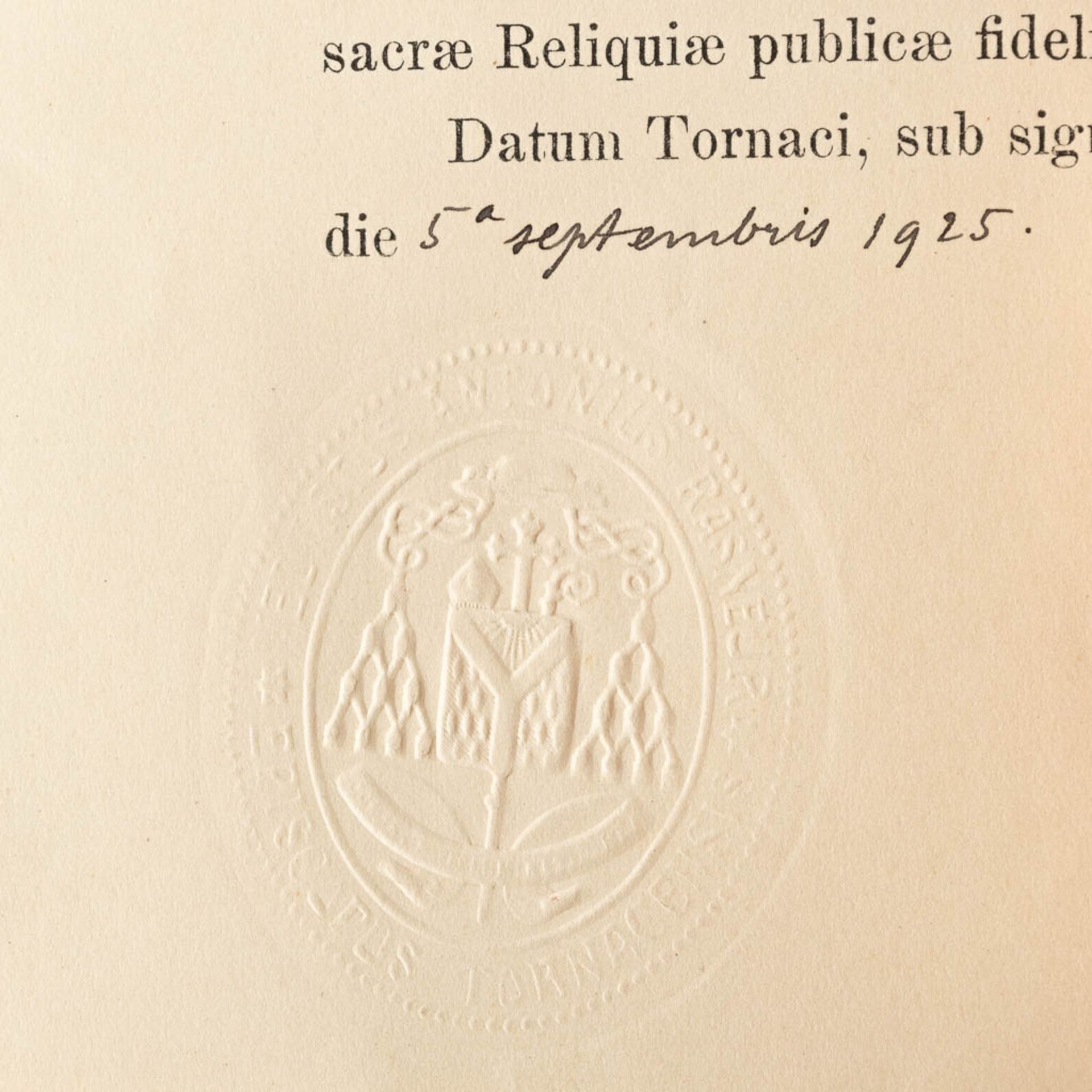 A sealed theca with a relic Ex Capilis S. Teresia ˆ Jesu Infante V. Thérse of Lisieux. (W: 37 x H: - Image 5 of 5